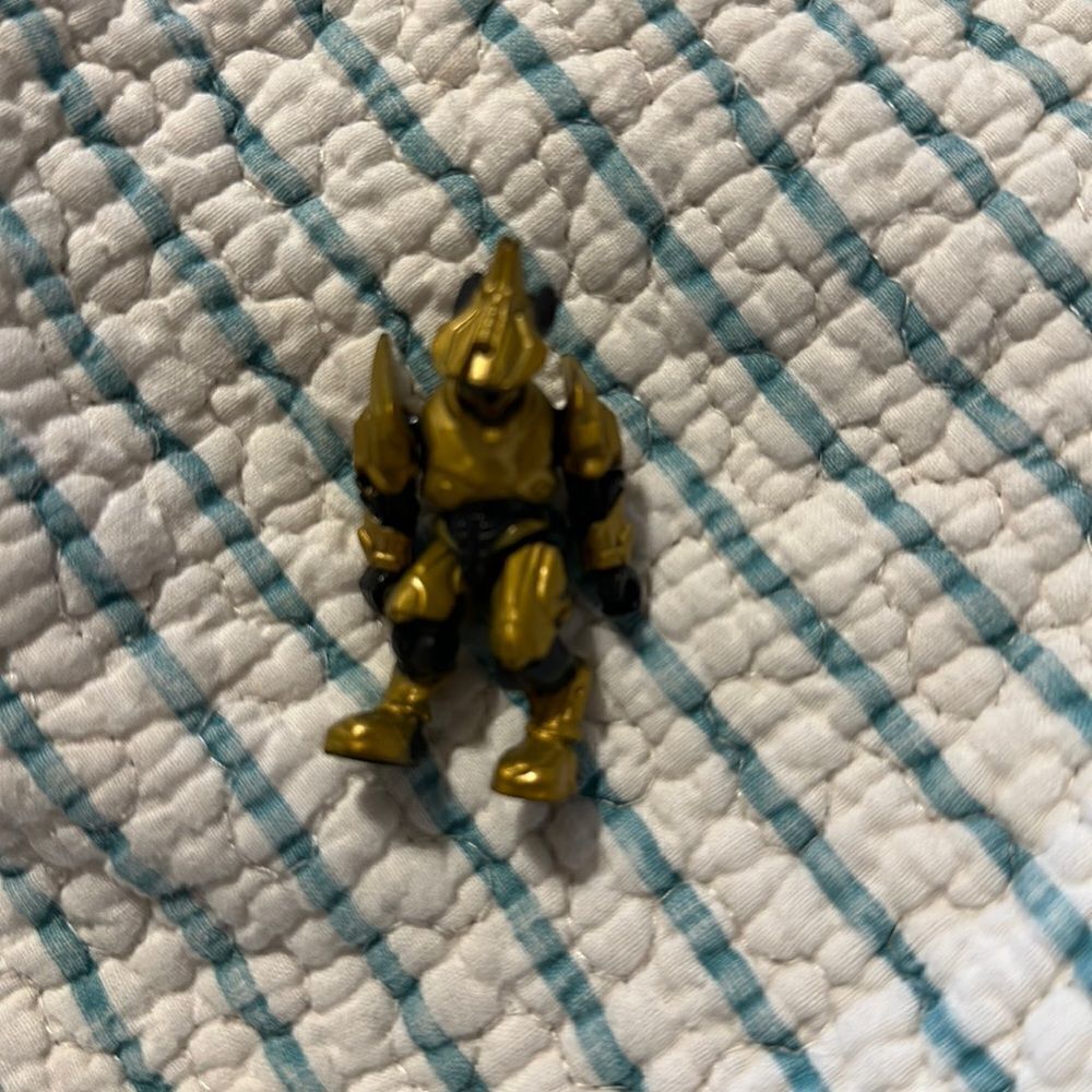 Halo megabloks gold elite general mini figure